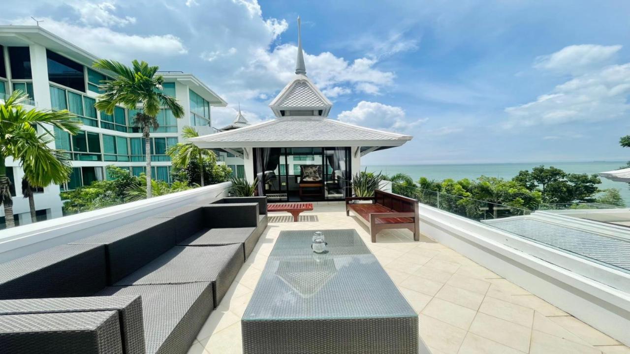 Yizen Beachfront Seaview Villa *