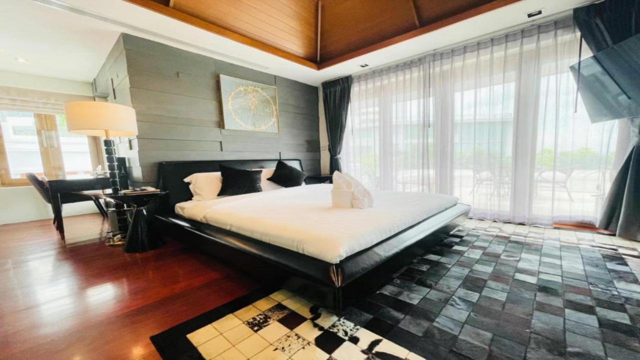 Villa Yizen Beachfront Seaview Pattaya
