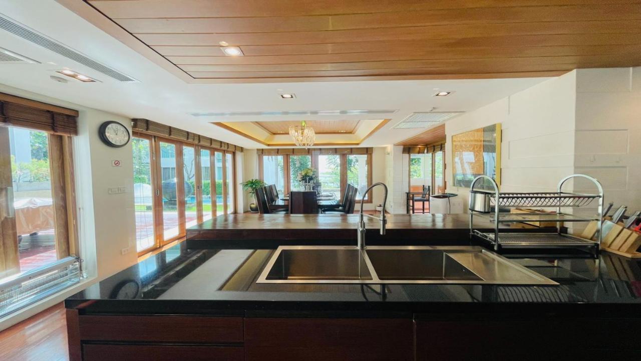Yizen Beachfront Seaview *
