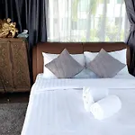 Yizen Beachfront Seaview Villa